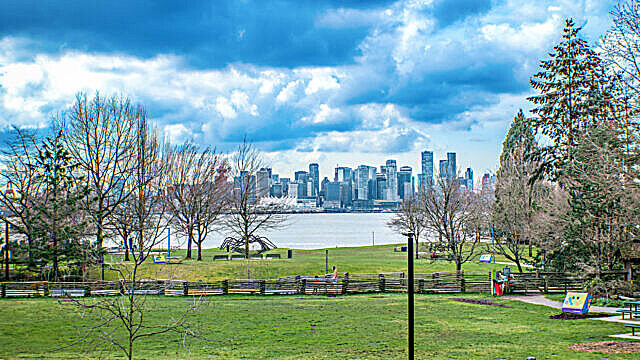 Beyond the Home Office: Why North Vancouver's Top Professionals Choose West Quay Offices 2 Downtown View from West Quay Offices