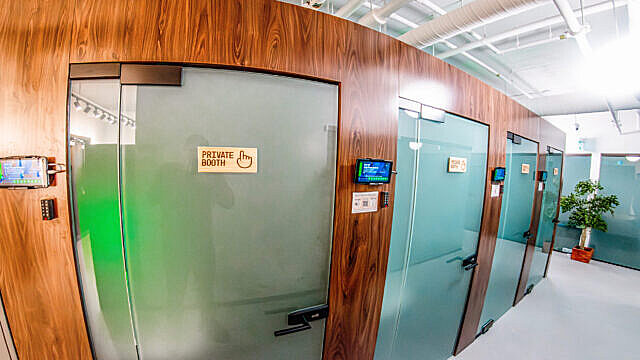 Private Booths Outside