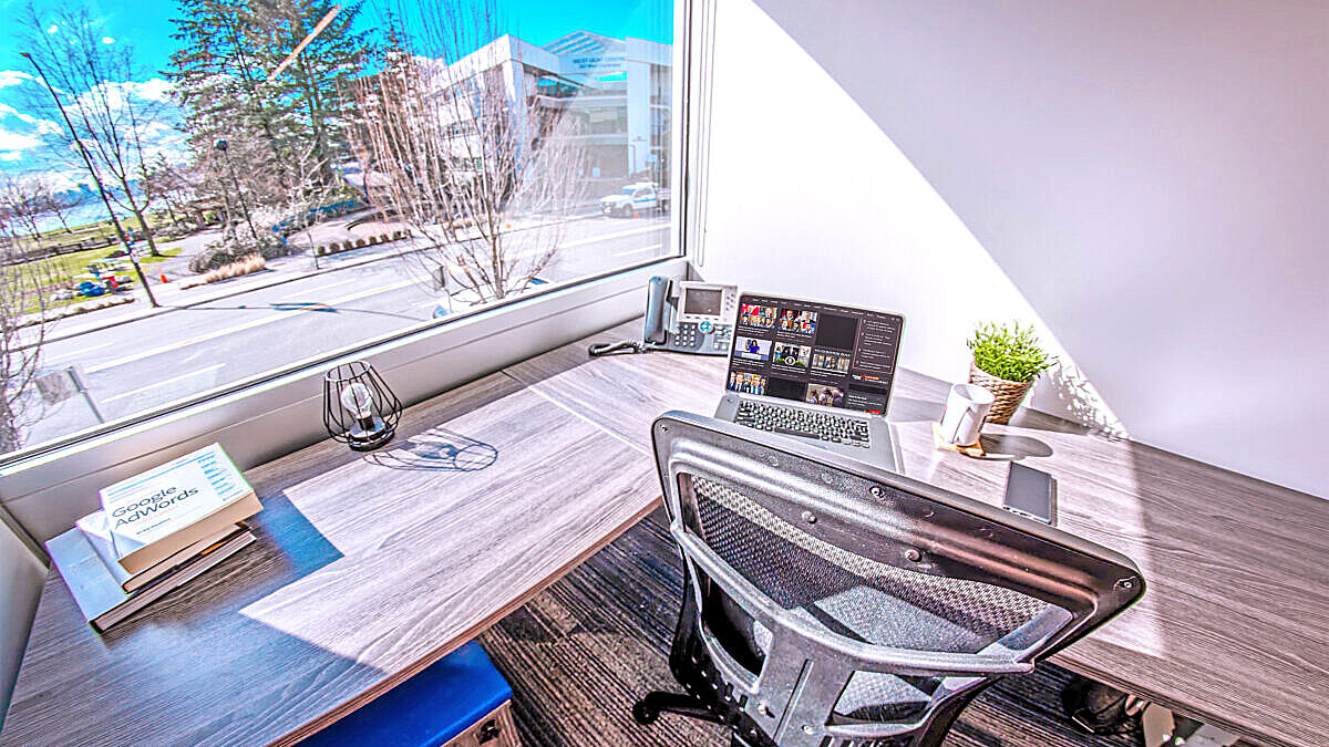 Private Office 16